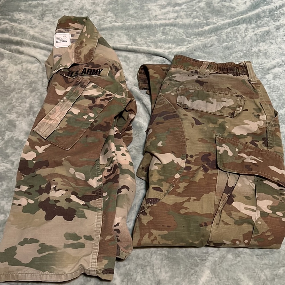 Female OCP Army Uniform set size small